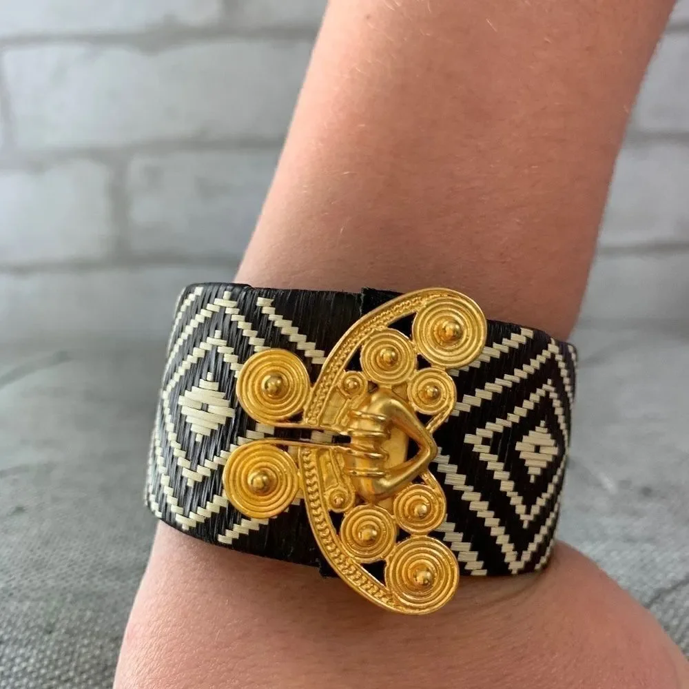 ‎Black/cream/gold Aztec print cuff bracelet